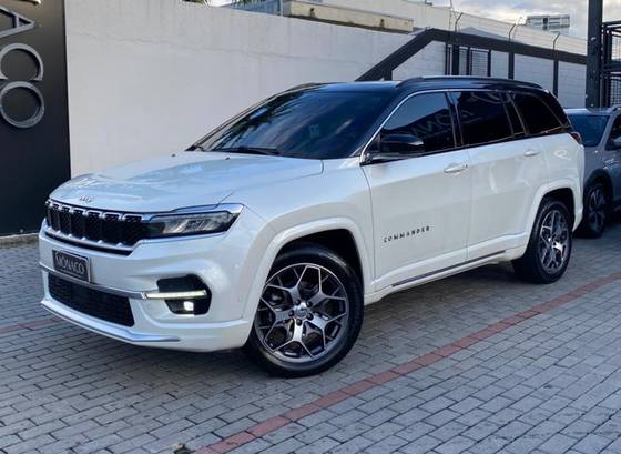 JEEP COMMANDER 1.3 T270 TURBO FLEX OVERLAND AT6